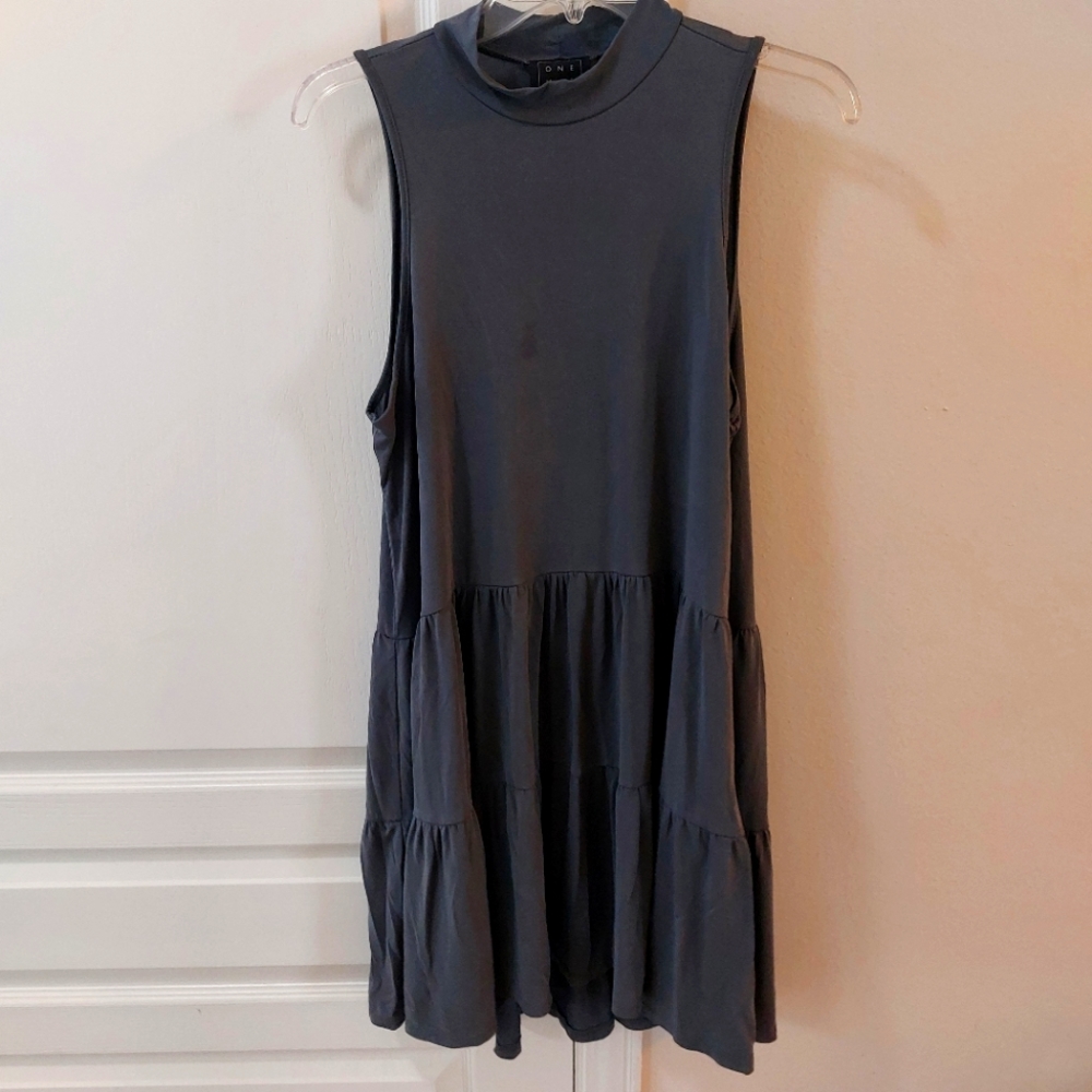 One Market Woman Gray Casual Dress Size Large